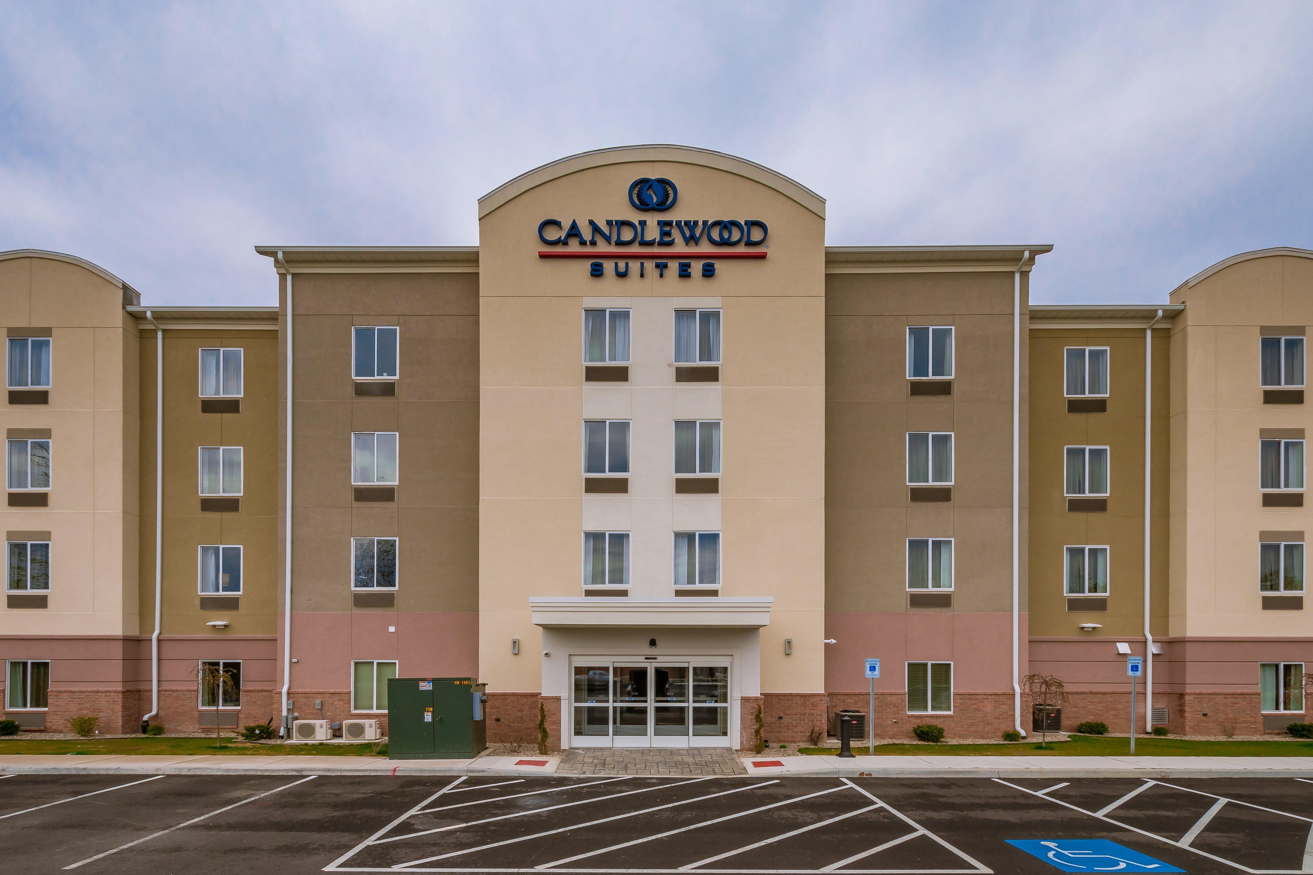 Candlewood Suites Mishawaka By Ihg Exterior photo