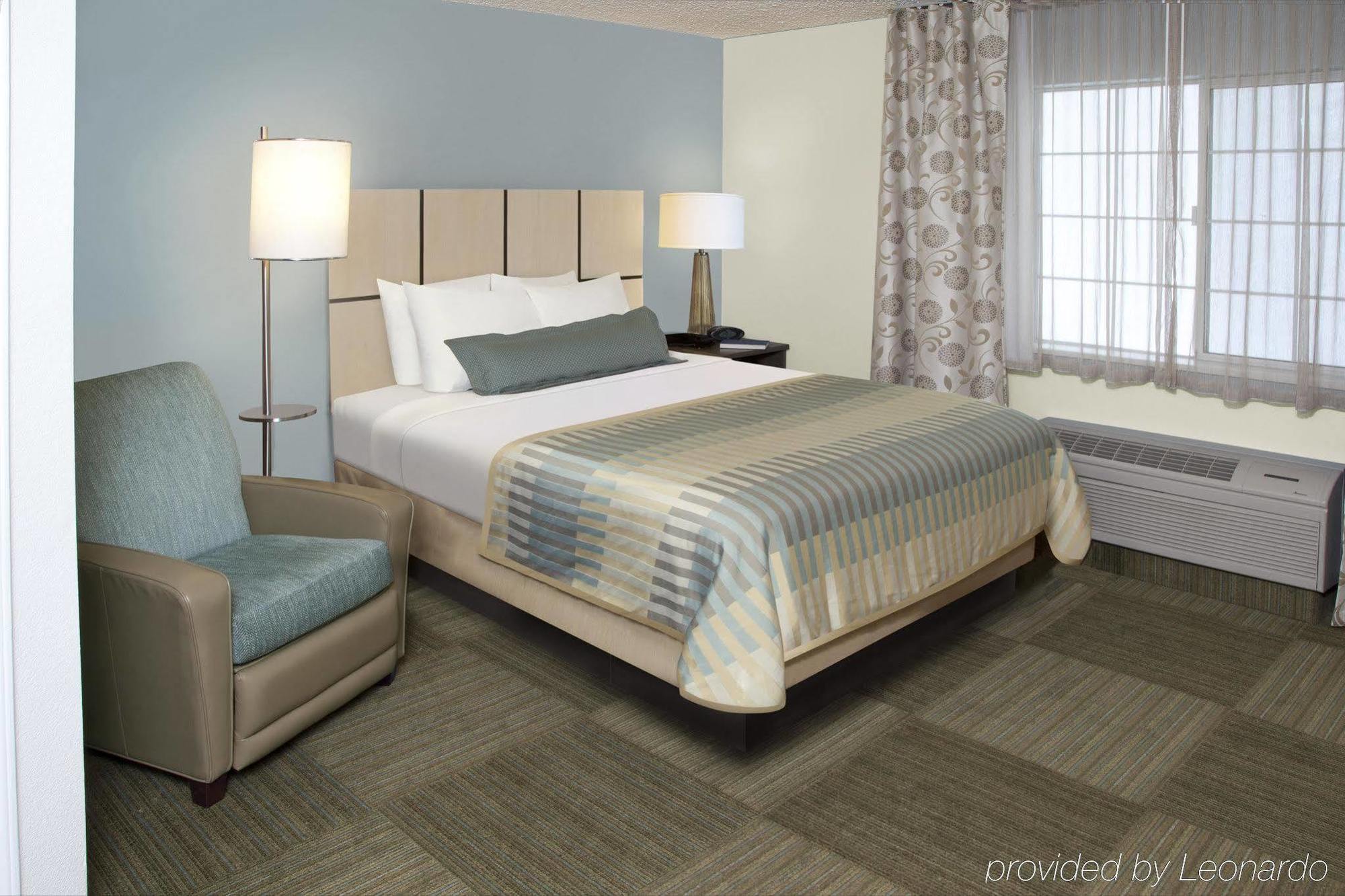 Candlewood Suites Mishawaka By Ihg Exterior photo